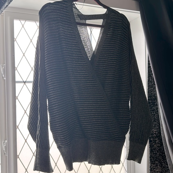 Cross cross light weight shimmery Madison + Hudson summer sweater XL - Picture 1 of 5